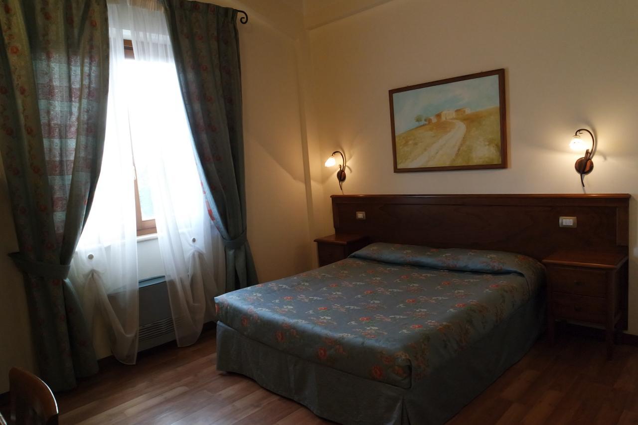 Fonte Dei Tufi Bed & Breakfast Siena