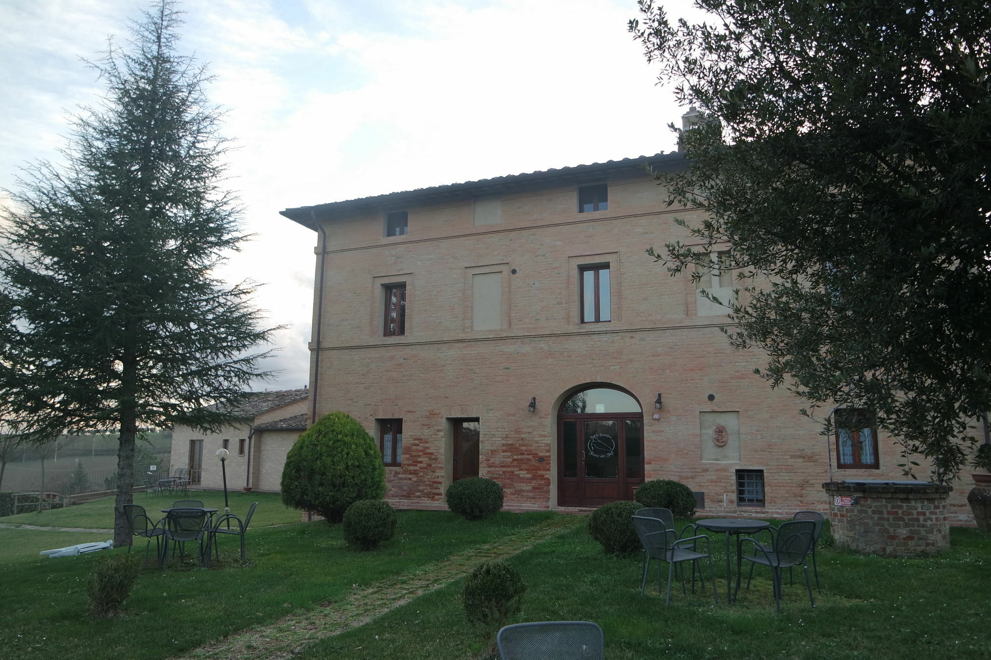 Bed & Breakfast Fonte Dei Tufi Siena